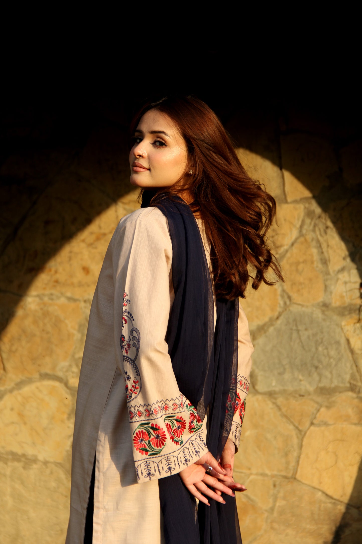 DESERTBLUE EMBROIDERED KHADDAR SUIT (2-PIECE)