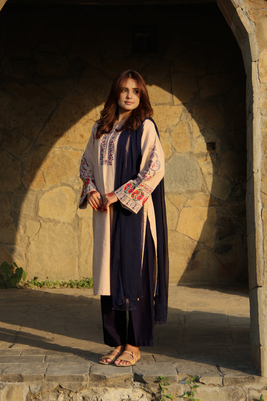 DESERTBLUE EMBROIDERED KHADDAR SUIT (2-PIECE)