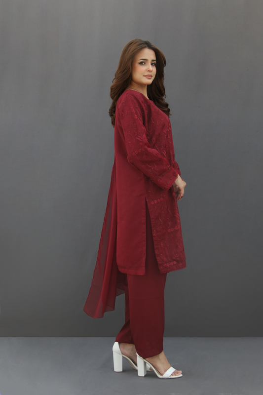 Surkh- Maroon Organza Embroidered Suit (3-piece)
